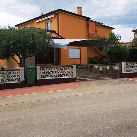 Apartment Nikolina